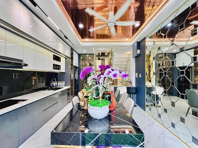 Bán Siêu Phẩm Nhà Có Thang Máy Mặt Tiền Đường số 4, Phường 11, Gò Vấp 8