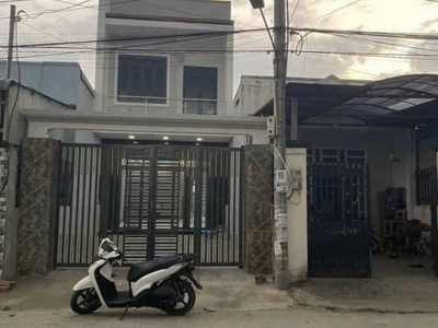 Cuối năm thiếu tiền nhập hàng tôi cần bán gấp căn nhà trong tháng này 0