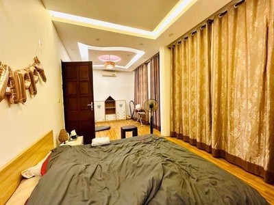 Siêu hiếm. nhà kđt ngô thì nhậm, 50m2, 4 tầng, giá 10 tỷ. phân lô - ô tô đỗ cửa vào nhà - 2 thoáng 2