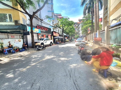 Chủ nhà ngộp bank cần bán gấp nhà mỹ đình 127m 23 tỷ 2