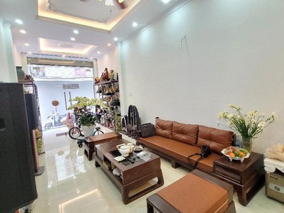 Đội cấn 50m2 x 4 tầng x giá 7.5 tỷ   dân xây - ngõ thông - đủ công năng - 1 ngoặt ra phố - chỉ việc 1