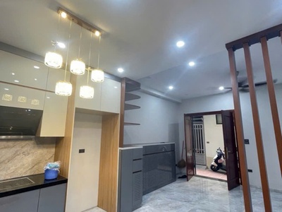 Phố vip văn cao, 5 phút ra hồ tây, 10 phút lên phố cổ. nhà cách mặt phố vài bước chân, ngõ cực 0