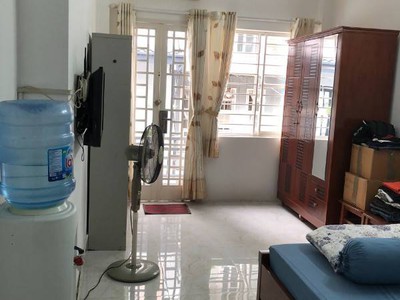 Bán gấp nhà 2 tầng 4.1 tỷ 3 phòng ngủ 100m2 đường Bình Hòa 14 gần UB phường Khuê Trung. 0