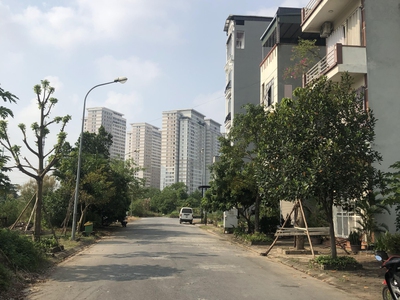 Bán đất lk31 ỷ la đương nội 50m2, gần vòng xuyến lê trọng tấn 8.4 tỷ. 2