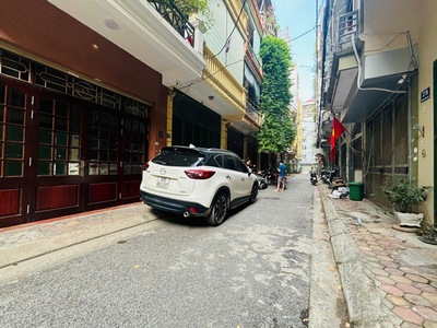 Hoàng quốc việt, phân lô vỉa hè - ngõ thông kinh doanh - tt phố vip cầu giấy - an sinh đỉnh cao - 0