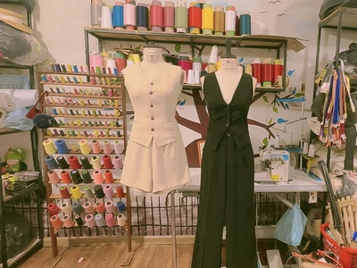 Vì gia đình chuyển vào sg sống nên mình sang lại shop 76 lê đức thọ 2