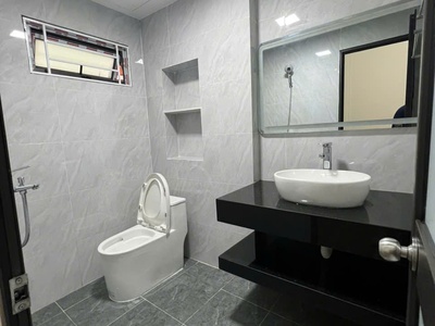 Bán nhà phố tân mai, 22m x 4 tầng , ô tô , kinh doanh, nhỉnh 3 tỷ 4