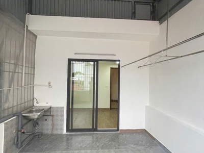 Bán nhà ngọc thụy - 35m  - 5 tầng - ô tô đỗ cửa  chính chủ cần bán nhà mới xây tại khu vực đẹp nhất 2