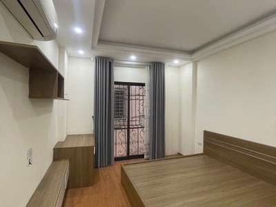 Bán nhà ngọc thụy - 35m  - 5 tầng - ô tô đỗ cửa  chính chủ cần bán nhà mới xây tại khu vực đẹp nhất 3