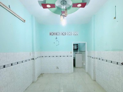 Lê văn quới - 2 tầng 2pn - hẻm xe hơi - 28m2 sổ nở hậu giá 2.95 tỷ 1