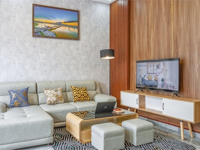 Bán nhà đẹp 3 tầng - 4 phòng ngủ - ở ngay - đường trần thái tông 7.5m - giá 4.xx tỷ 0