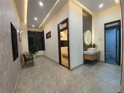 Bán nhà đẹp 3 tầng - 4 phòng ngủ - ở ngay - đường trần thái tông 7.5m - giá 4.xx tỷ 4