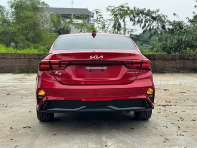 Xe Kia3 1