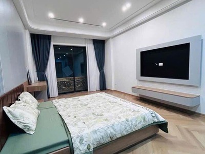 Nhà đẹp,phan văn trị, p.11, 60m2, 2 tầng , 3 pn , nt full 2
