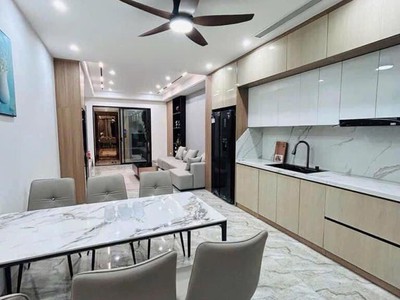 Nhà đẹp,phan văn trị, p.11, 60m2, 2 tầng , 3 pn , nt full 0