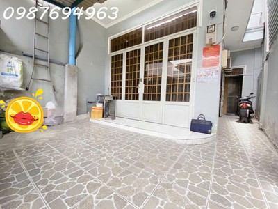 Q7 ngay nhà thi đấu đa năng, 5 phòng cho thuê hơn 10tr cách đường htp 20m 5.xt 1