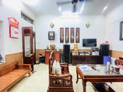 Hiêm     phương mai - đống đa diện tích 62m 3 tầng ở ngay ngõ thông gần phố nhỉnh 7 tỷ lh 0817606560 2