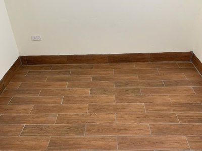 Hộ Khẩu Hà Đông-vài trăm mét ra ngay quốc lộ 6-xây mới,nhà đẹp,chất 1