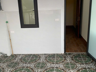 Hộ Khẩu Hà Đông-vài trăm mét ra ngay quốc lộ 6-xây mới,nhà đẹp,chất 6