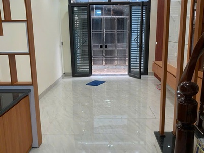 Hộ Khẩu Hà Đông-vài trăm mét ra ngay quốc lộ 6-xây mới,nhà đẹp,chất 7