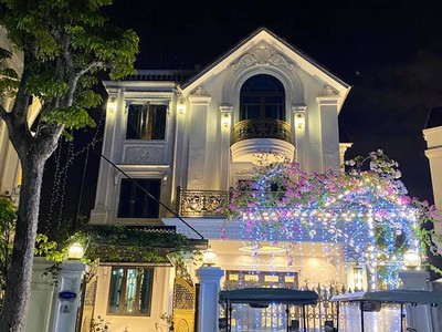 Cần bán gấp biệt thự đơn lập kđt việt hưng: 245m  x 4 tầng, mt 15m, giá nhỉnh 50 tỷ. 0