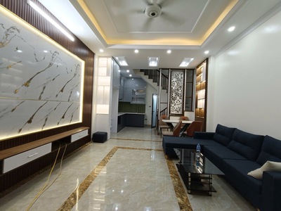 Bán nhà minh khai 46m2 / 5 tầng / mặt tiền 4.2m / 7.9 tỷ, nhà mới đầy đủ nội thất,gấn phố 0