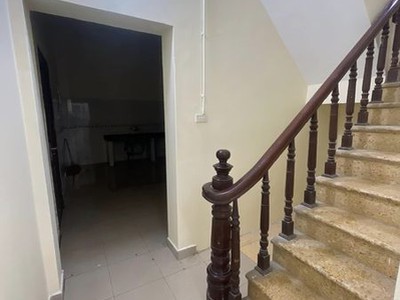 Cho thuê nhà làm văn phòng tại số nhà 115 ngõ 164 vương thừa vũ 3