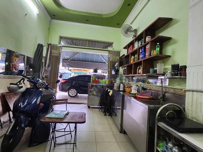 Mặt tìền tôn thất thuyết quận 4 phường 3. 1