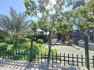 Bán villa sân vườn  - nhà mới 4 tầng - khu dân cư đồng bộ - đ. đào tông nguyên 4