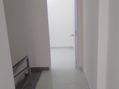 Ngay chợ rau lê văn thọ - hẻm thông 3g -  3.2 x 8 m - 2 tầng 2