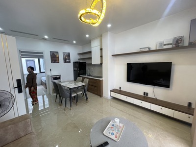 Cho thuê căn hộ Vinhomes Marina, 2 p.ngủ tầng 5, DT: 80m2. 2