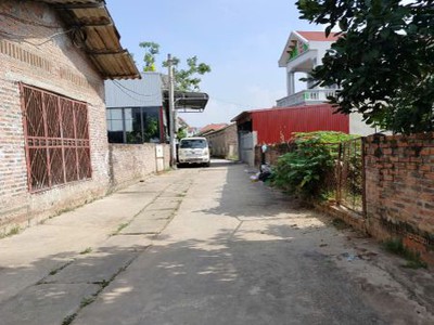 Đất 2 mặt tiền thôn tráng việt, xã tráng việt. trục chính 4.5m. ngõ phụ 3m. 3