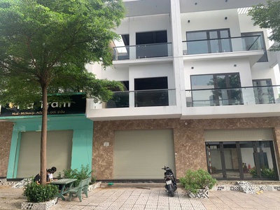 Bán nhà 1 trệt 2 lầu khu dân cư tam hiệp giá ngợp nhất khu chỉ 4ty650 0