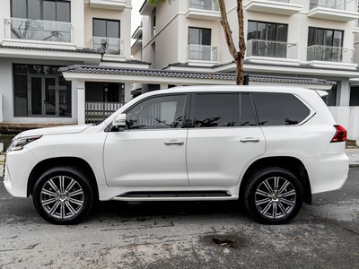 Lexus Lx 570 sản xuất 2015 phom model 2016 bản nhập mỹ full option 7