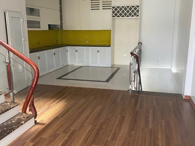 Cho thuê nhà khu Dịch Vụ Vạn Phúc, Hà Đông 50m x 5T giá 25 triệu, ô tô, kinh doanh 2