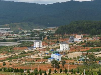 Bán căn biệt thự view núi cực đẹp tại Đà Lạt 4