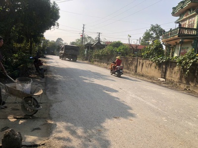 Hot  sở hữu đất đẹp tại đường 438 b liên hồng 2, khoan dụ lạc thủy, hòa bình 0