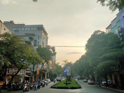 Chính chủ cần cho thuê nhà mặt phố lưu quang vũ, trung hoà, cầu giấy 2