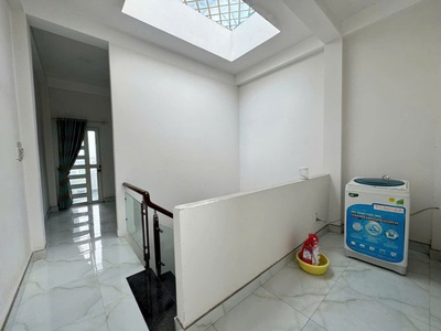 Bán nhà đẹp mặt tiền thạnh xuân ở và kd, mở vp cty ok, 4x16m, 4 tầng nhỉnh 5tỷ 4