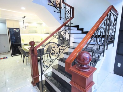Bán nhà phố full nội thất cao cấp tại đường phạm văn chiêu, gò vấp, tphcm 1