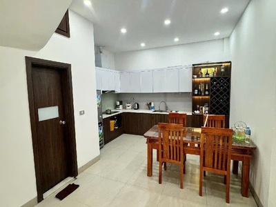 Bán ngôi nhà nguyễn văn cừ - 47m - 4 tầng   ô tô qua cửa ngõ   nhỉnh10 tỷ 1