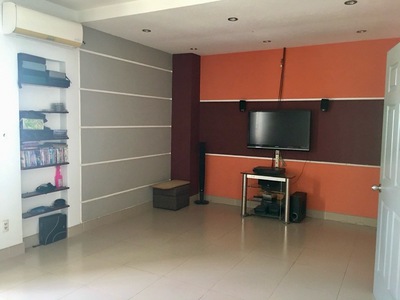 Bán nhà hẻm xe hơi 458 huỳnh tấn phát, bình thuận quận 7, 4 tầng 121m2 ngang 6,3m, 9.3 tỷ 2