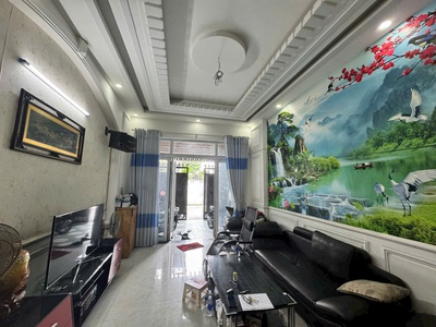 Bán nhà đẹp mặt tiền thạnh xuân ở và kd, mở vp cty ok, 4x16m, 4 tầng nhỉnh 5tỷ 2