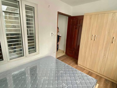 Chính chủ cho thuê căn hộ mặt phố quần ngựa, ba đình 3