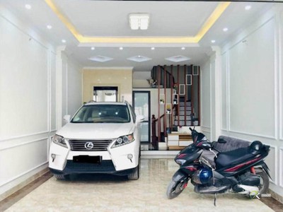 Bán nhà cầu giấy, ô tô tải vào nhà dễ dàng, 5 tầng, 40m2, ở ngay. 8,2 tỷ 0