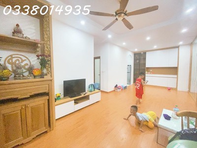 Cần tiền b.á.n gấp chung cư 2 ngủ, 2 vs - lô góc - tặng toàn bộ nội thất như hình. 4