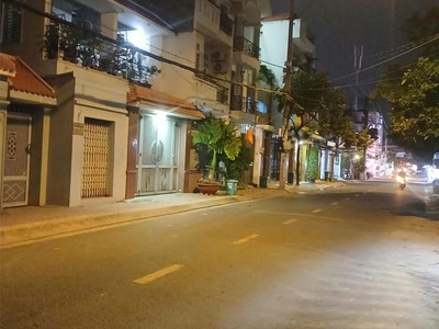 Siêu phẩm kinh doanh mặt tiền đường trần thị điệu, thủ đức   112m , nhỉnh 6 tỷ cực hấp dẫn 4