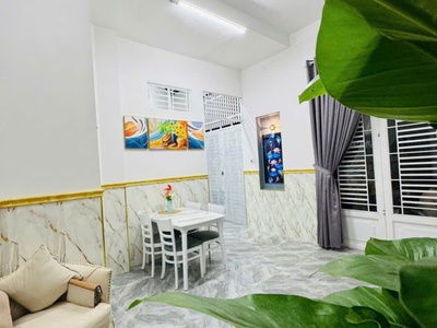 Bán nhà gò vấp, 3 tầng, nhỉnh 3 tỷ, ô tô đỗ cửa. 0
