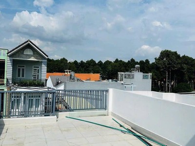 Cho thuê nhà nguyên căn 4pn, hẻm xe tải, phường trung mỹ tây, quận 12 2