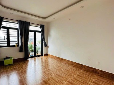 Cho thuê nhà nguyên căn 4pn, hẻm xe tải, phường trung mỹ tây, quận 12 1